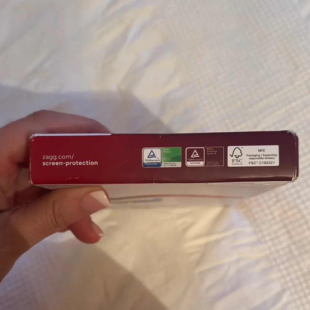 InvisibleShield XT3 Protect for iPhone 6.7